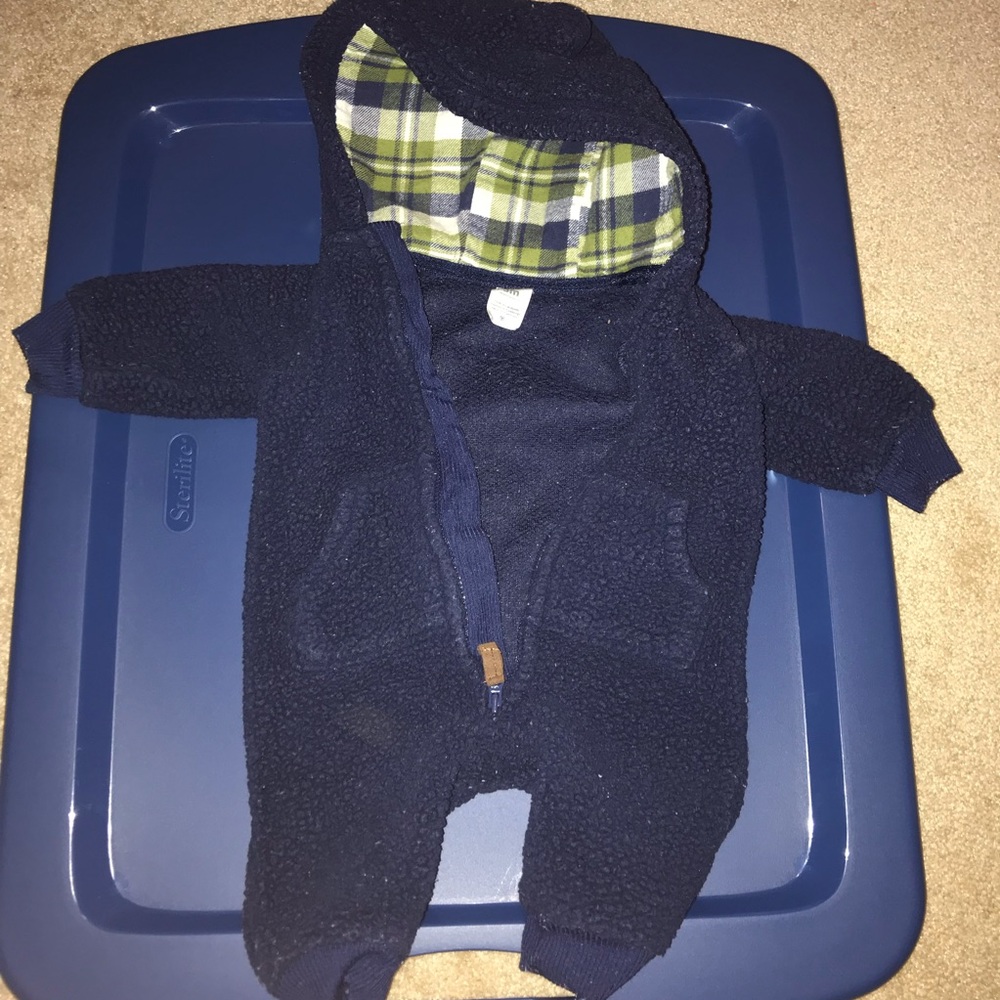 Baby’s snow suit
